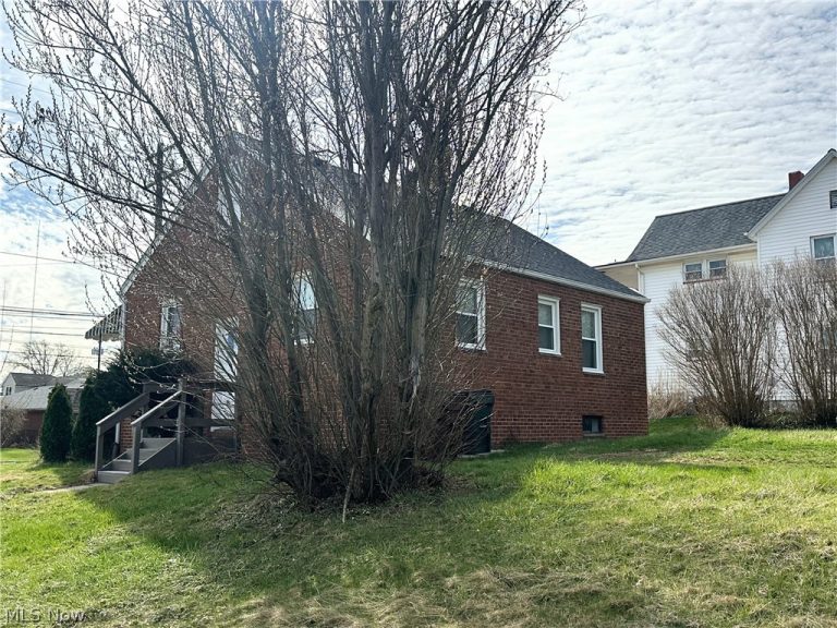 6332 State Road, Parma, OH - Photo 2