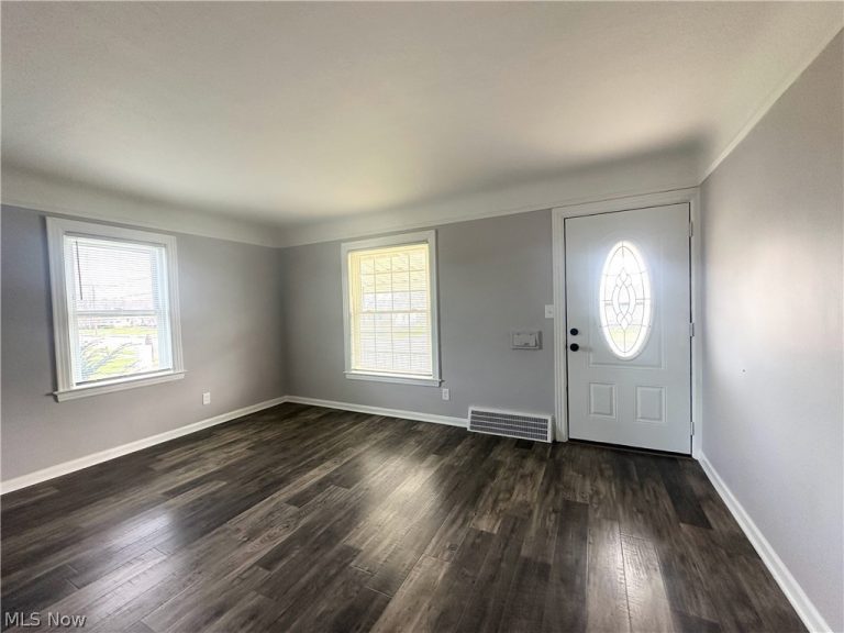 6332 State Road, Parma, OH - Photo 4