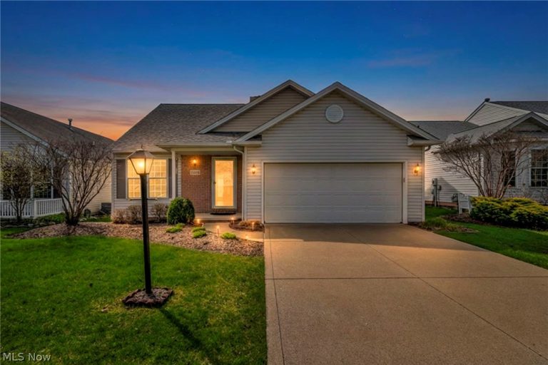 12804 Heritage Trail, North Royalton, OH, 44133