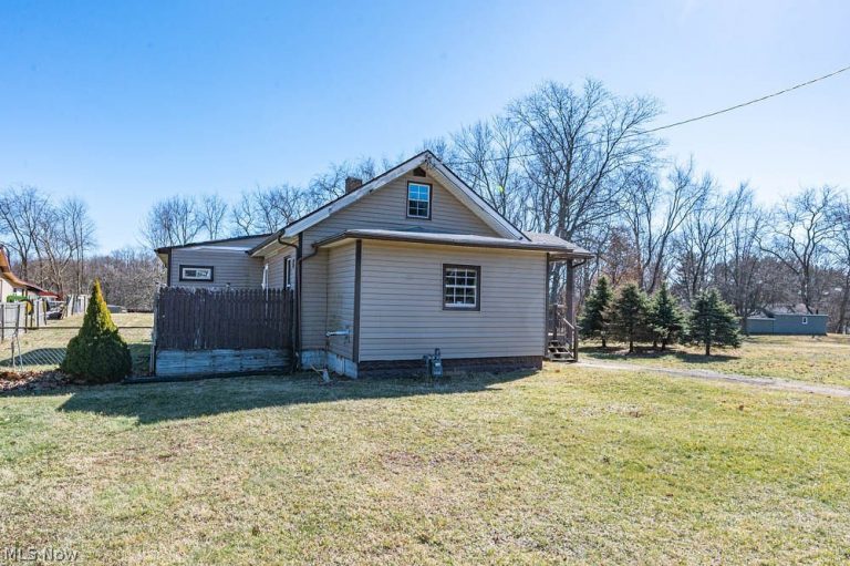 3236 Young Avenue, Massillon, OH - Photo 6