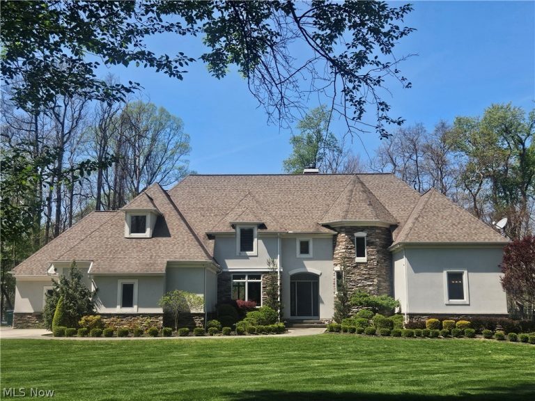 8315 Sanctuary Drive, Kirtland Hills, OH, 44060