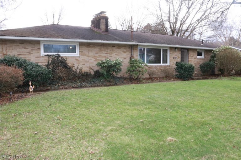 3788 Carl Street, Uniontown, OH - Photo 3