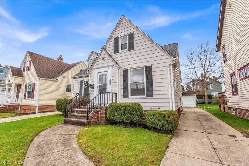 7111 Gerald Avenue, Parma, OH