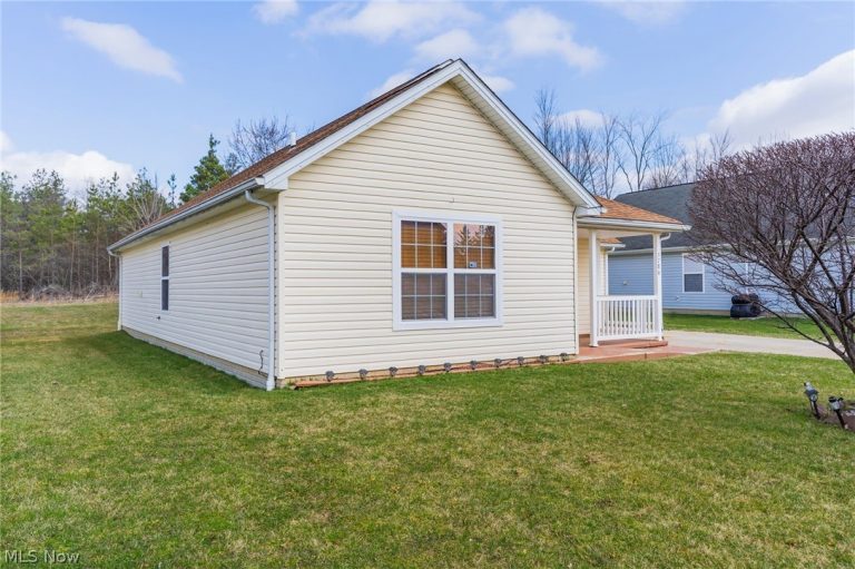 3786 Choice Court, Youngstown, OH - Photo 5