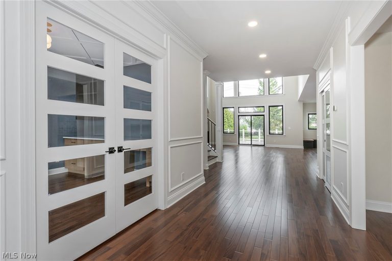 2890 Rocky Ridge Drive, Westlake, OH - Photo 4