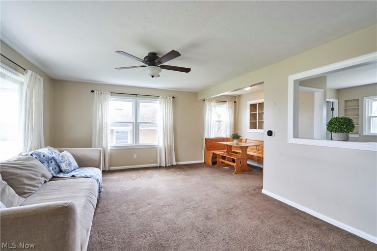 120 Bonnett Street, North Canton, OH - Photo 3