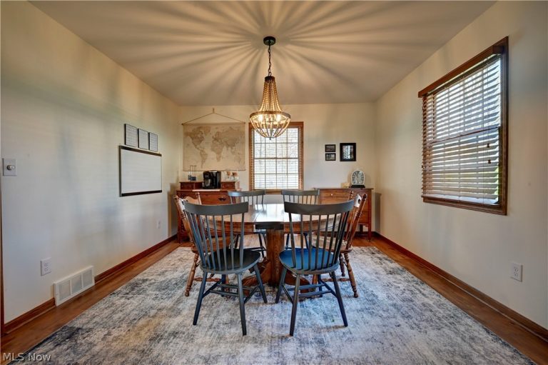 1712 Rolland Avenue, New Philadelphia, OH - Photo 6