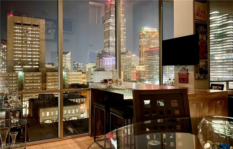 701 Lakeside Avenue #PH-2A/1302, Cleveland, OH - Photo 6