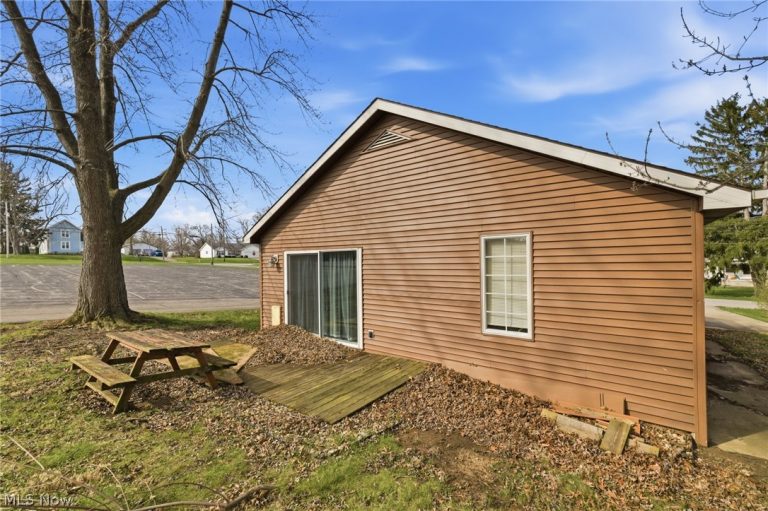 655 Spangler Street, Willard, OH - Photo 4