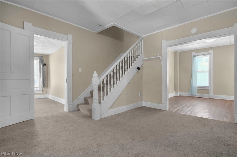 301 Locust Street, Mount Vernon, OH - Photo 8