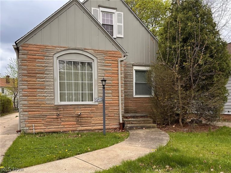 13413 Highlandview Avenue, Cleveland, OH - Photo 3
