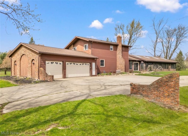 4747 Sharon Copley Road, Medina, OH - Photo 2