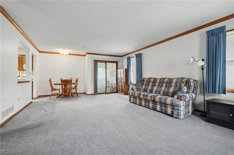 145 Michael Lane, Cuyahoga Falls, OH - Photo 5