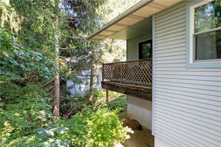 594 Forest Creek Drive, Wooster, OH - Photo 6