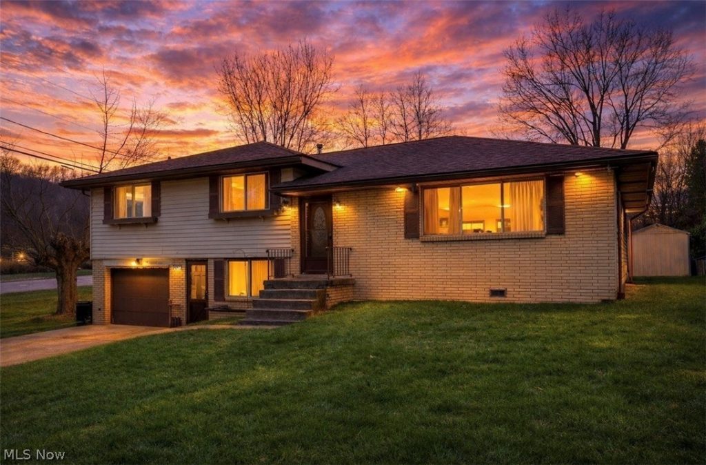 301 Alpine Drive, Toronto, OH
