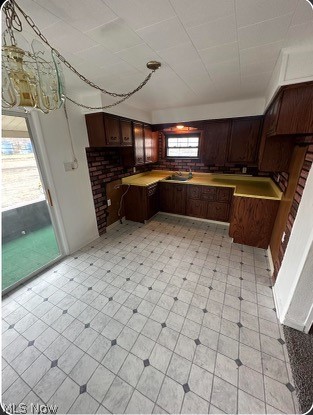 407 Main Street, Follansbee, WV - Photo 8