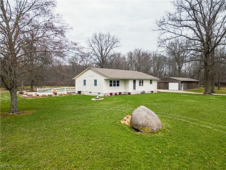 6401 Moff Road, Atwater, OH, 44201