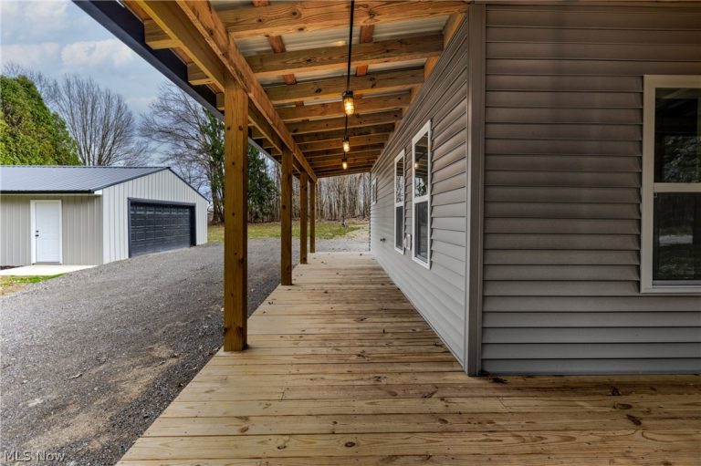 5111 Middletown Road, Canfield, OH - Photo 4