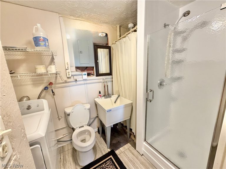 41651 Northwood Street, Elyria, OH - Photo 6