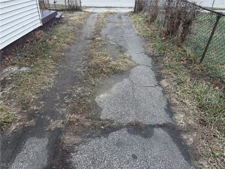 1214 74th Street, Cleveland, OH - Photo 8