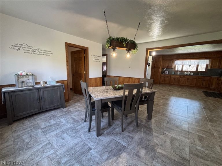 11364 Brosius Road, Garrettsville, OH - Photo 5