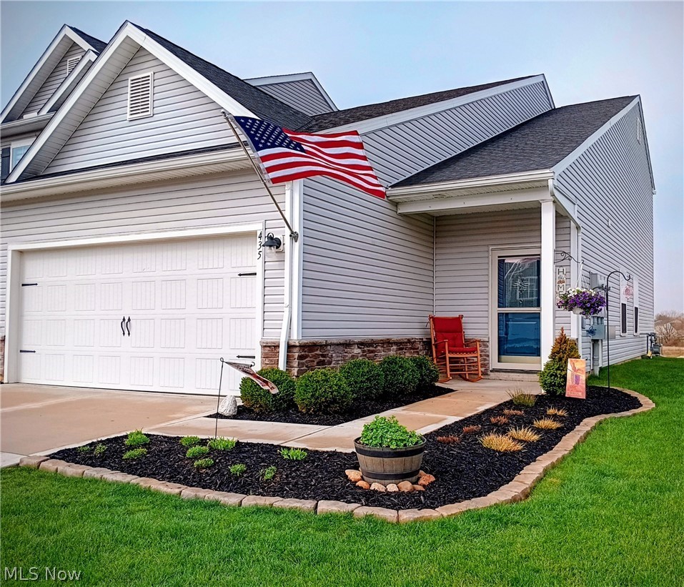 435 Honeycrisp Drive, Louisville, OH
