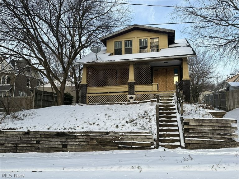 191 Colony Crescent, Akron, OH, 44305