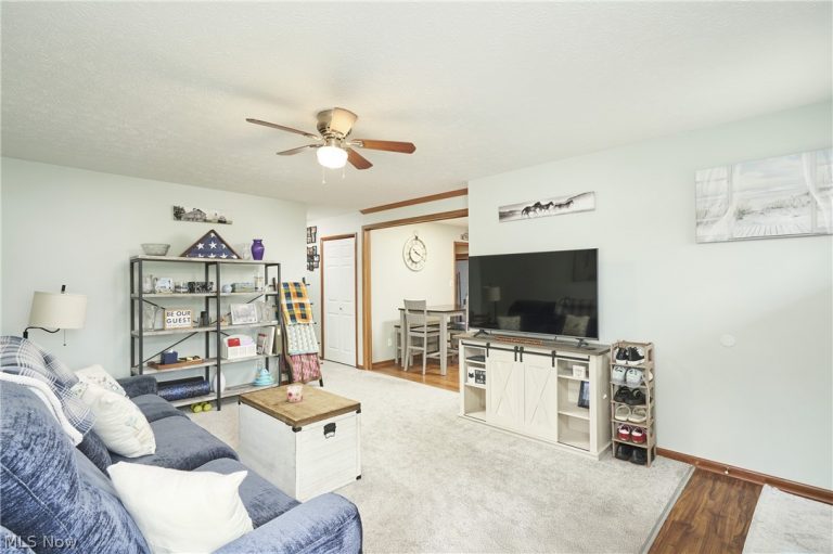 2864 Burnside Street, Akron, OH - Photo 4