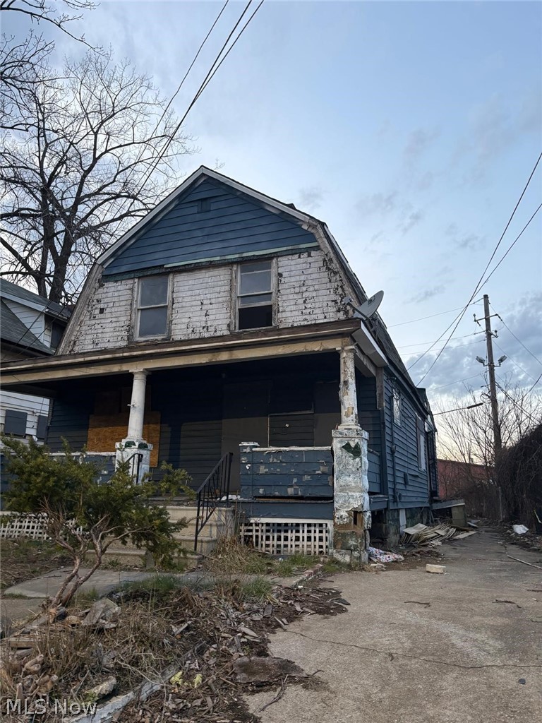 5611 Grand Avenue, Cleveland, OH - Photo 2