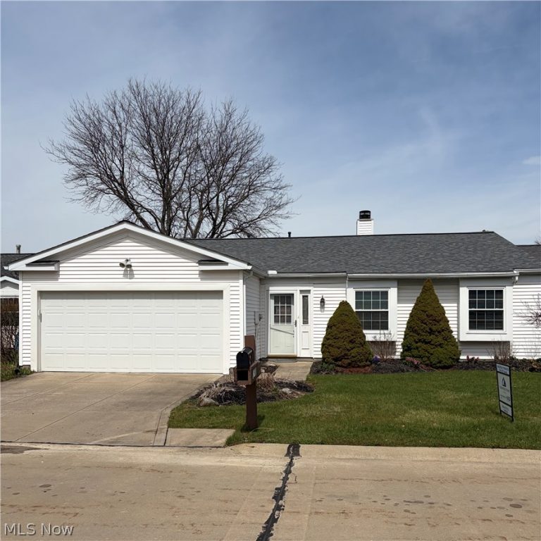 9811 Willow Lane #3, Concord Twp, OH, 44060