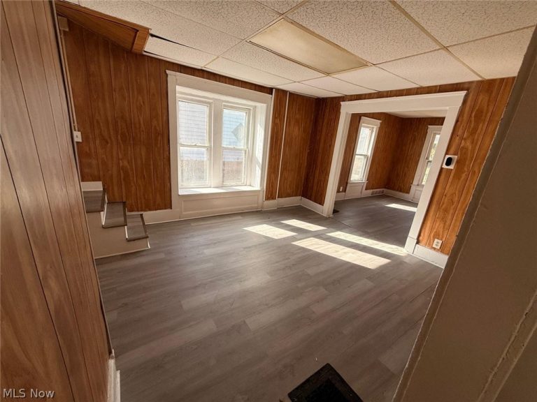 983 141st Street, Cleveland, OH - Photo 5