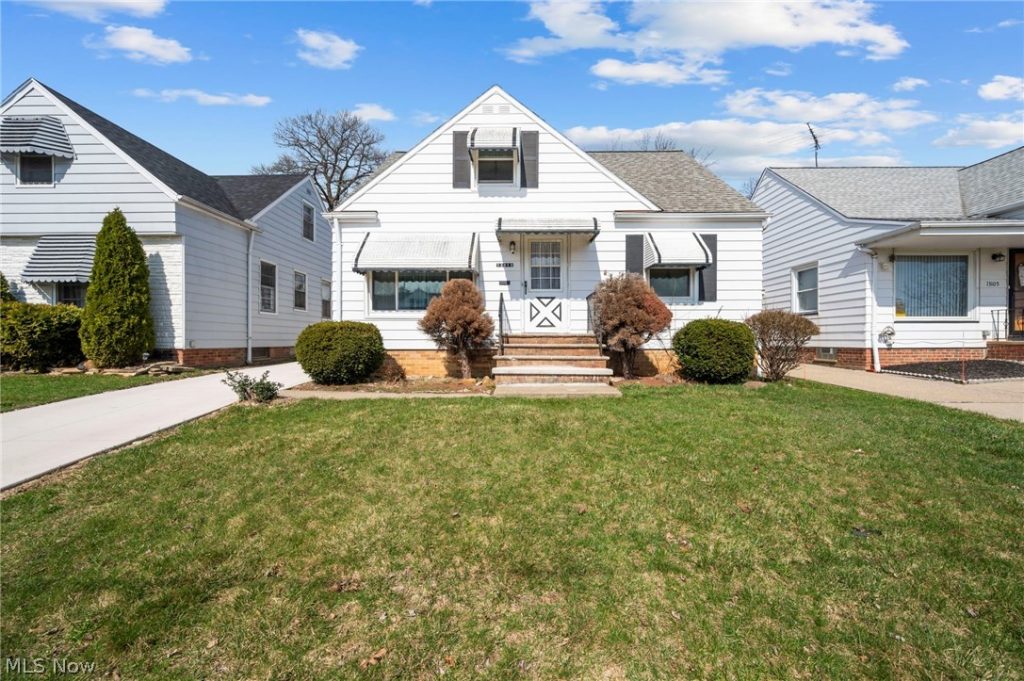 13019 Darlington Avenue, Garfield Heights, OH