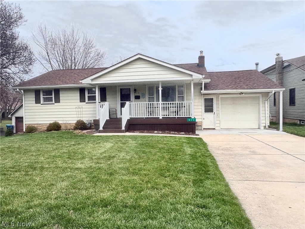 511 Edison Street, Struthers, OH