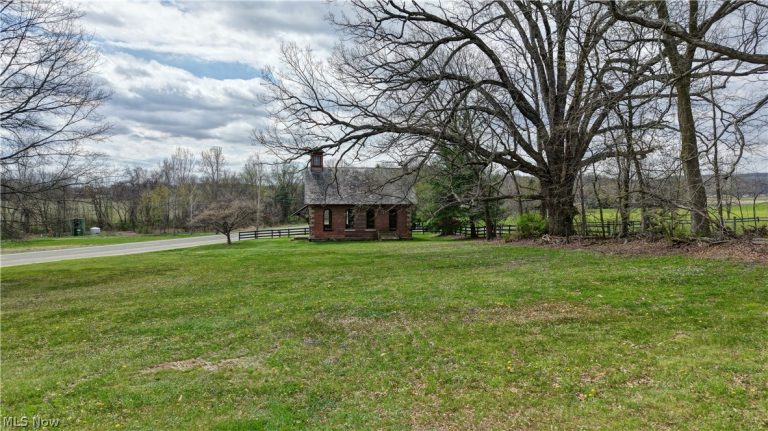 Main Avenue, Navarre, OH - Photo 6
