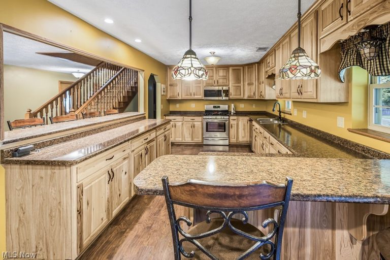 1533 Pleasants Highway, St Marys, WV - Photo 8