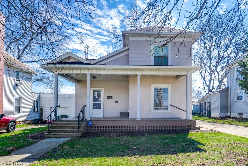 1216 Market Street, Orrville, OH