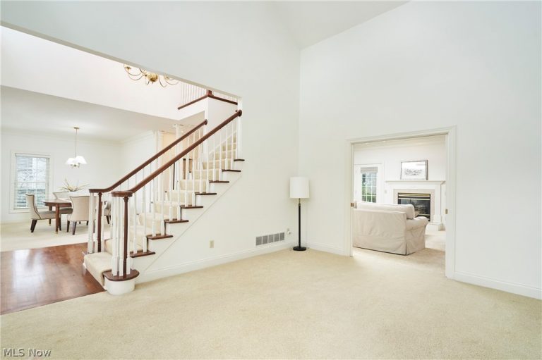 753 Sunridge Road, Fairlawn, OH - Photo 3