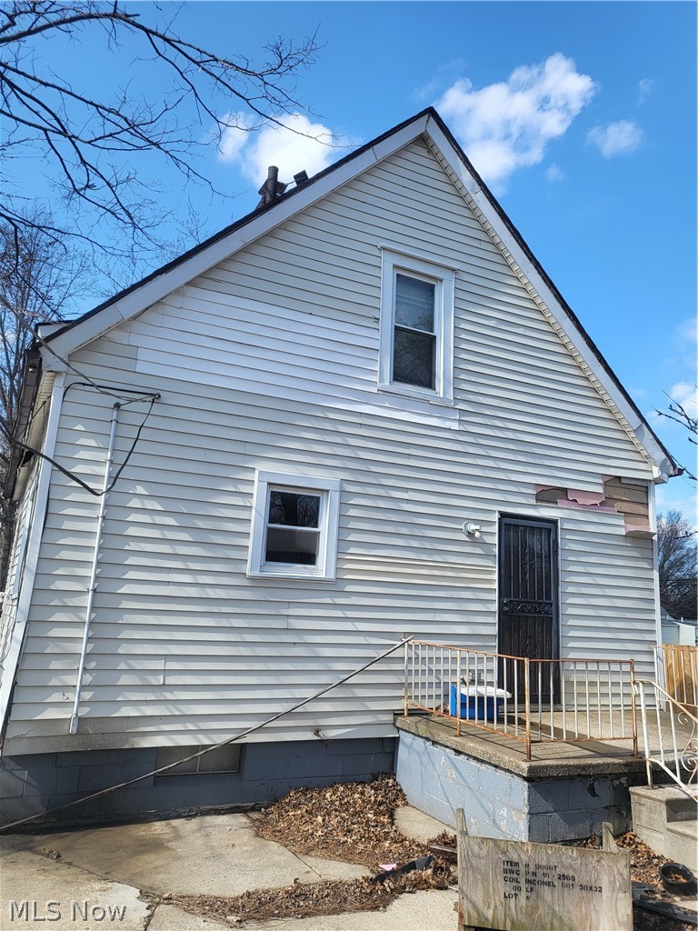 3521 Omaha Avenue, Lorain, OH - Photo 2