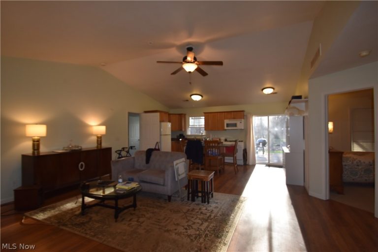 8230 Stadler Avenue, Boardman, OH - Photo 5