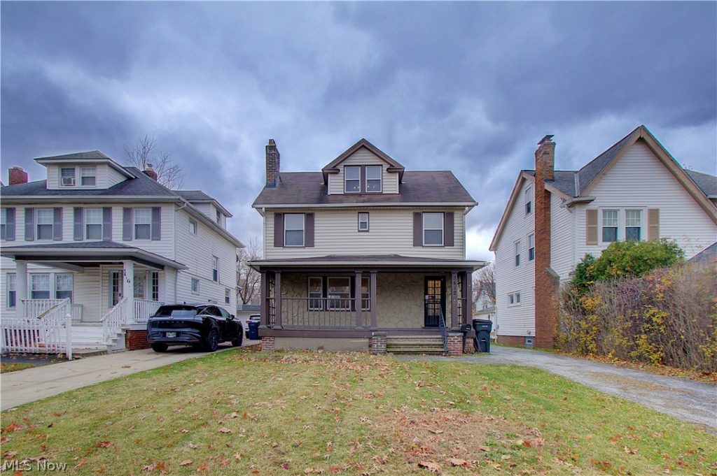 3412 Kildare Road, Cleveland Heights, OH