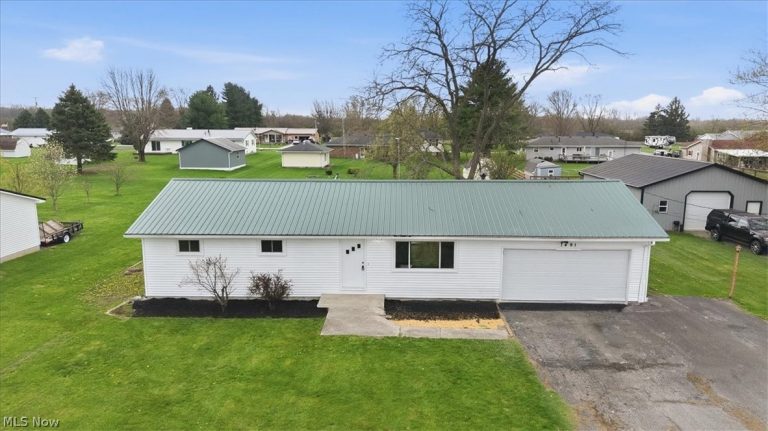 1491 Keener Road W, Marion, OH, 43302
