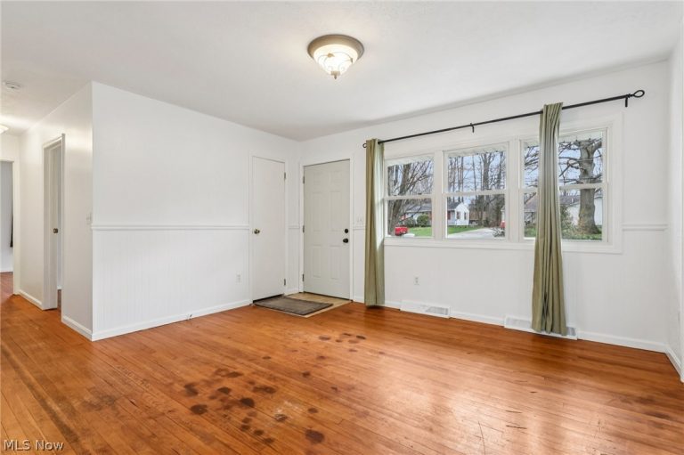 3123 Spencer Drive, Geneva, OH - Photo 3