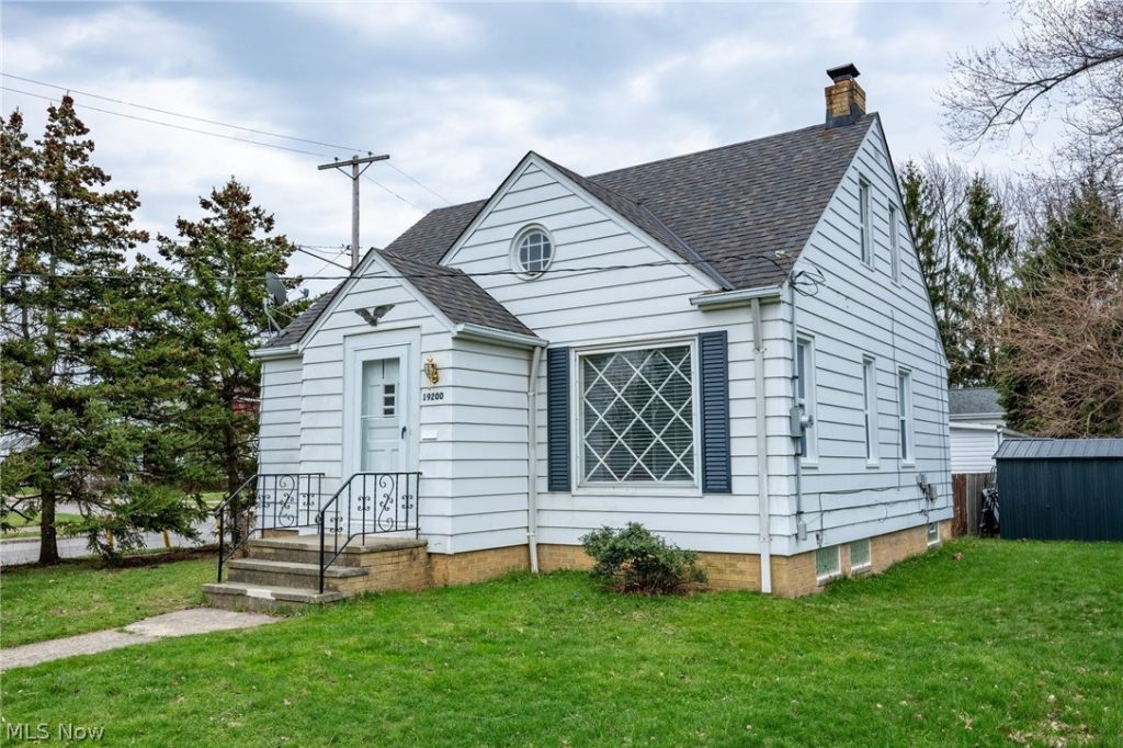 19200 Pasnow Avenue, Euclid, OH