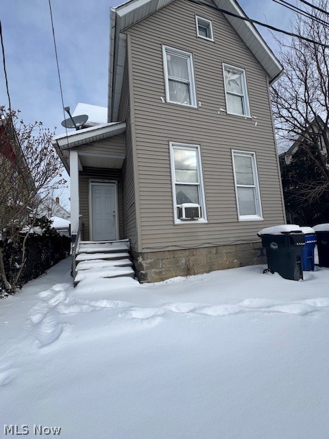 9818 Gambier Avenue, Cleveland, OH - Photo 2