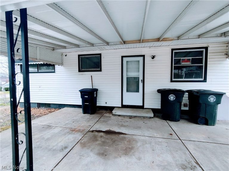 600 Eastland Avenue, Akron, OH - Photo 4