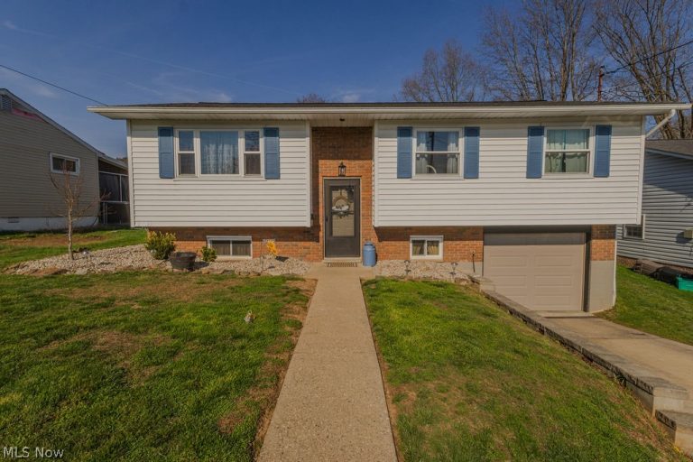 2310 Randolph Drive, Parkersburg, WV, 26104