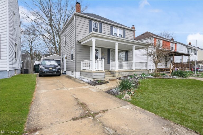 253 Pierce Avenue, Cuyahoga Falls, OH, 44221