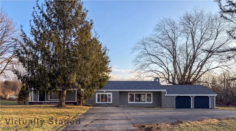 4055 Center Road, Poland, OH - Photo 2