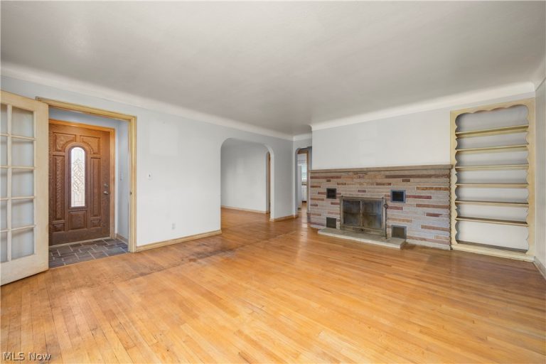 289 Richmond Rd., Richmond Heights, OH - Photo 5