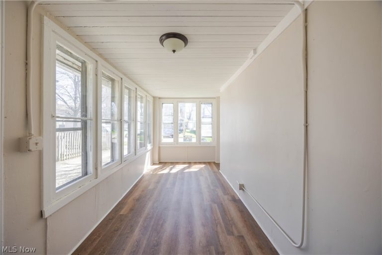 2914 Woodbridge Avenue, Cleveland, OH - Photo 3